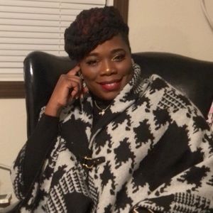 Meet your Posher, Verna